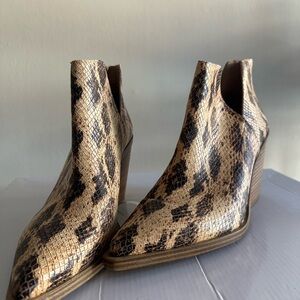 Vince Camuto Snakeskin Pattern Ankle Booties